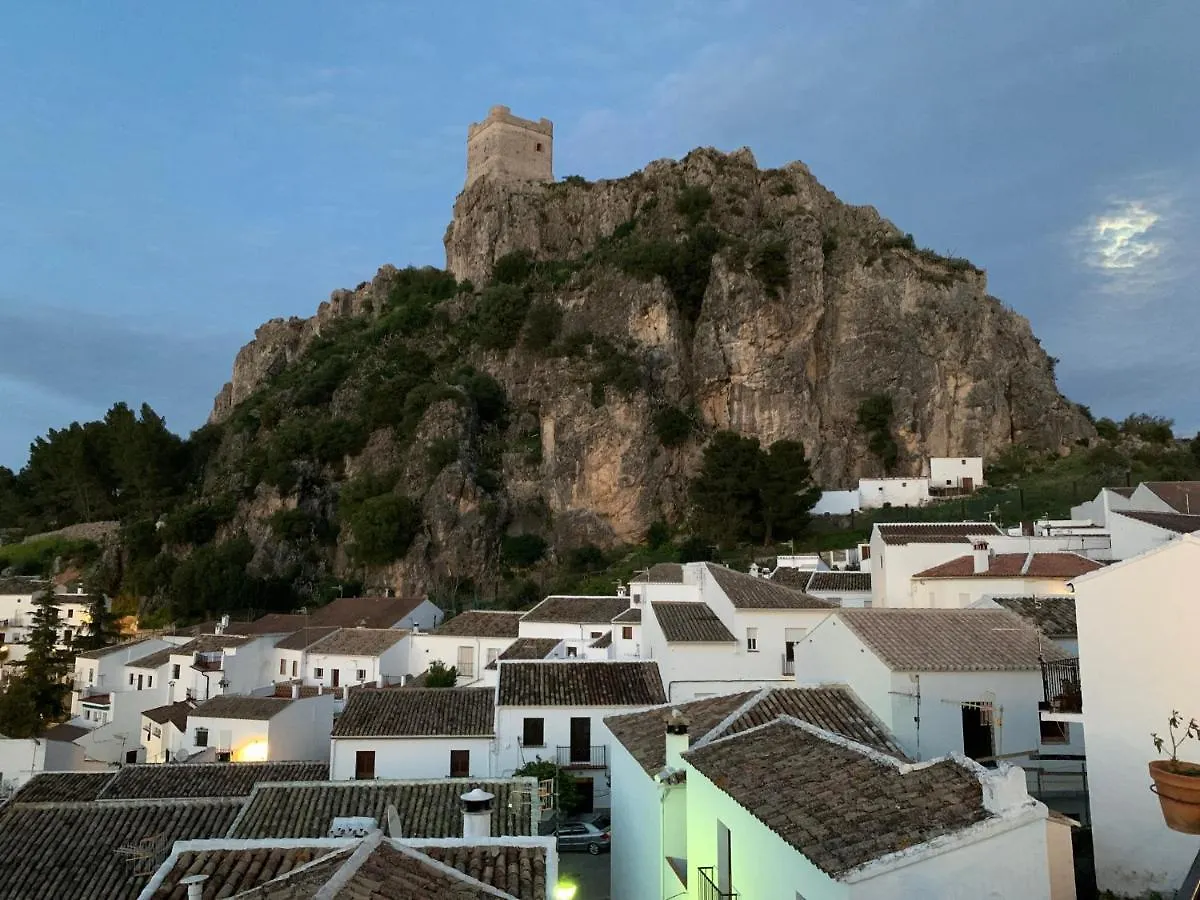Holiday home Vivelorural Casa En Pueblo De Zahara De La Sierra Villa